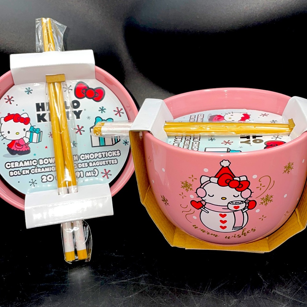 (2) Set of Hello Kitty holiday bowls & chopstick set